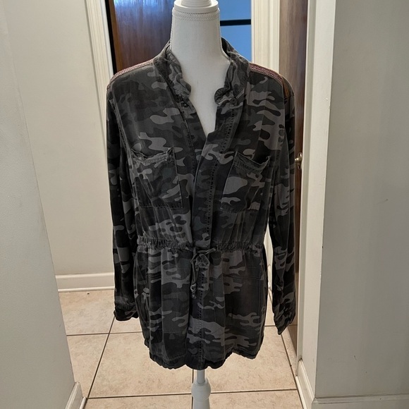 Knox rose gray camo utility jacket drawstring snap size lg - Picture 1 of 8